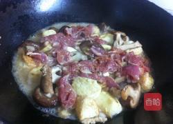 香菇肉片闷日本豆腐的做法图解10