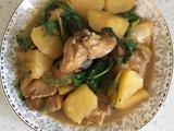 鸡腿炖土豆