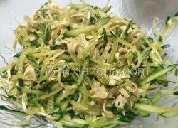 黄瓜拌干豆腐