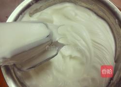 戚风蛋糕6寸(两个)的做法图解9