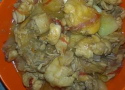 萝卜土豆炖鸡架