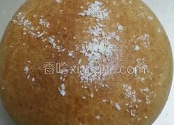 椰黄黑麦包