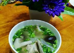 龙骨萝卜香菇汤