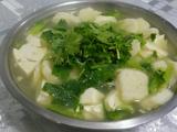 鱼丸豆腐小白菜汤的做法[图]