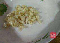 蒜炒农家菠菜的做法图解3