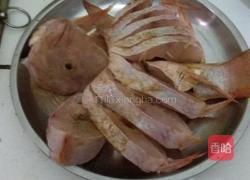 清蒸鱼🐠的做法图解1