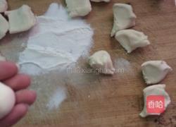 韭菜鸡蛋饺子的做法图解3