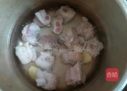 海带排骨汤的做法图解5