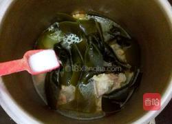 海带排骨汤的做法图解7