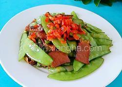 荷兰豆炒腊肉