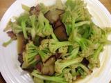 腊肉炒有机花菜