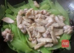 莴笋炒肉的做法图解7