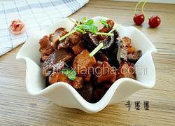 香菇炖鸡腿