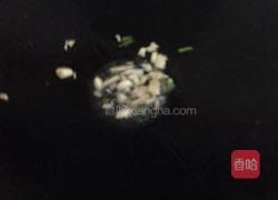 猪肉炒豆饼的做法图解3
