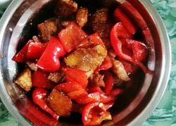 红辣椒炒花肉