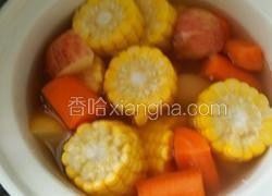 红罗卜苹果玉米汤