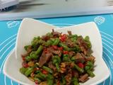 豆角炒鸡胗