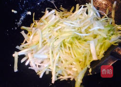 韭黄炒鸡蛋的做法图解5