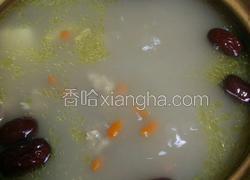 美味的牛骨汤