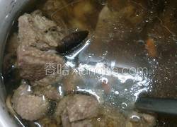 母鸭茶树菇枸杞汤