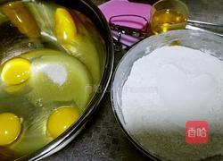 原味杯子蛋糕的做法图解2