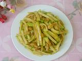 白萝卜条炒肉丝