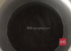 草莓慕斯蛋糕的做法图解3