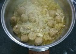 酸菜粉牛肉丸