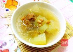 冬瓜花生米筒骨汤的做法图解5