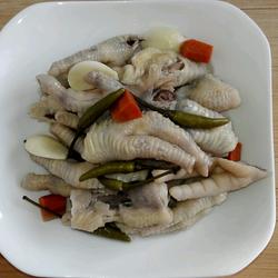 泡椒鸡爪的做法[图]