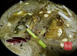 红烧鲫鱼的做法图解8
