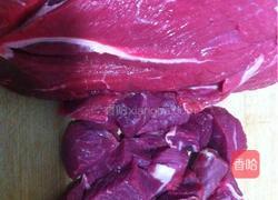 炖牛肉的做法图解1
