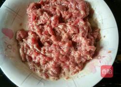 芹菜炒牛肉的做法图解2