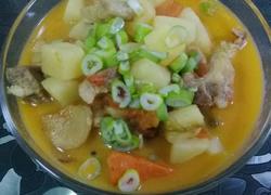 土豆胡萝卜西柿子炖牛肉