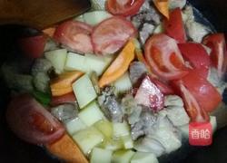 土豆胡萝卜西柿子炖牛肉的做法图解6