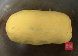 玉米面馒头的做法图解2