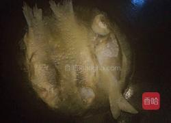 鲫鱼烧咸菜头的做法图解4