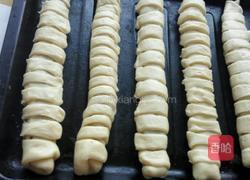 毛毛虫面包的做法图解10