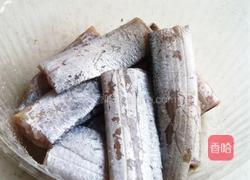 煎带鱼的做法图解1