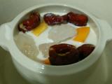 牛奶炖红枣木瓜