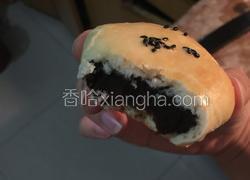芝麻红豆小面包