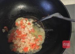 黄金炒饭（中华小当家料理）的做法图解1
