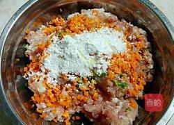 肉圆番茄汤(团圆)的做法图解1