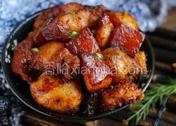 小土豆焖红烧肉