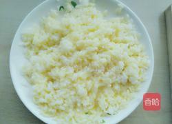 咸蛋炒饭的做法图解2