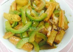 西葫芦炒火锅丸