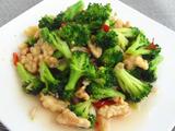 西兰花炒核桃仁