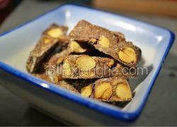 巧克力杏仁牛轧糖