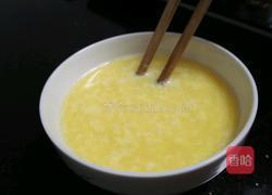 蜂蜜降火鸡蛋花的做法图解6