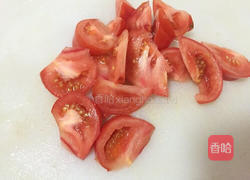 湿炒番茄牛肉米粉的做法图解3